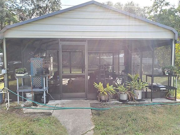 5th image of 1402 W College Ave