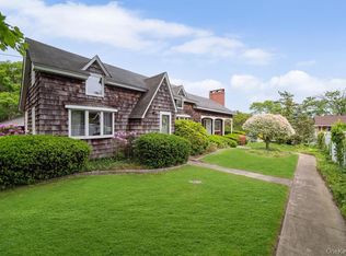 9 Lakeland Avenue, Patchogue, NY 11772