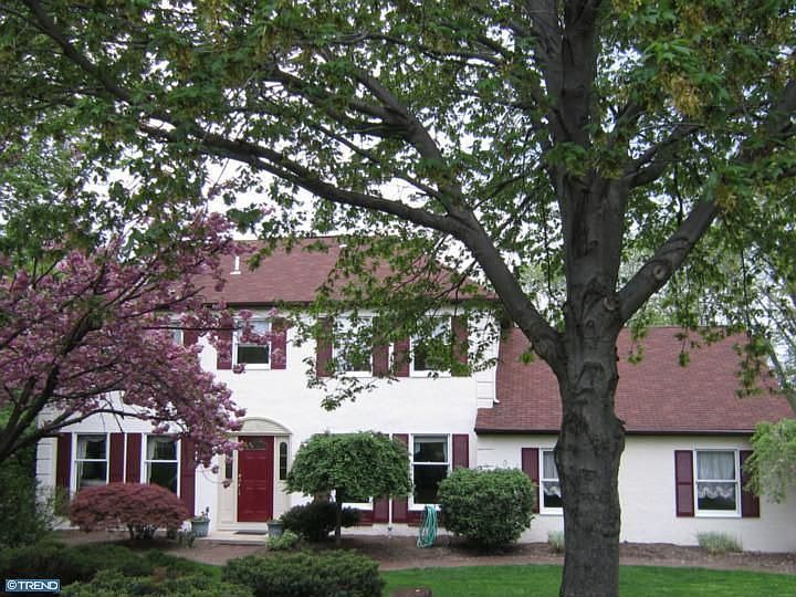 1st image of 36 Bedford Ln