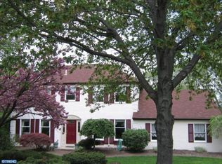 36 Bedford Ln, Newtown, PA 18940