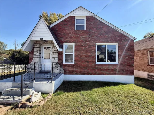 950 Dammert Ave, Saint Louis, MO 63125