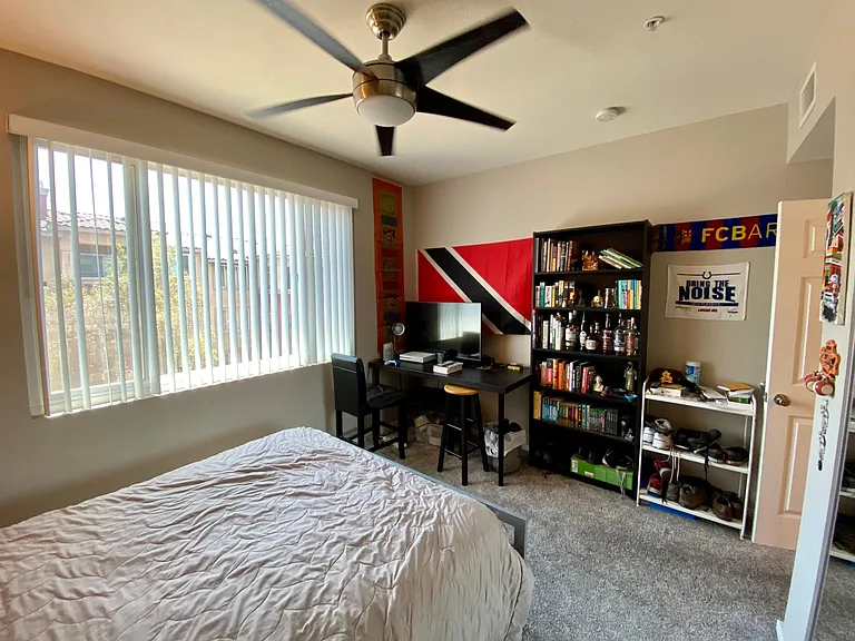 Guest bedroom