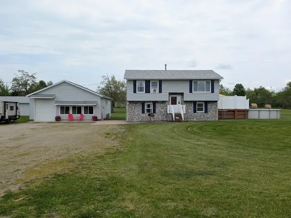 3155 Williams Rd, North East, PA 16428