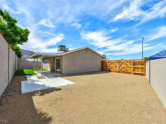 3rd image of 206 Bryce Ct