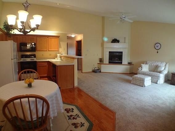 5th image of 11120 W Gilbert Ave