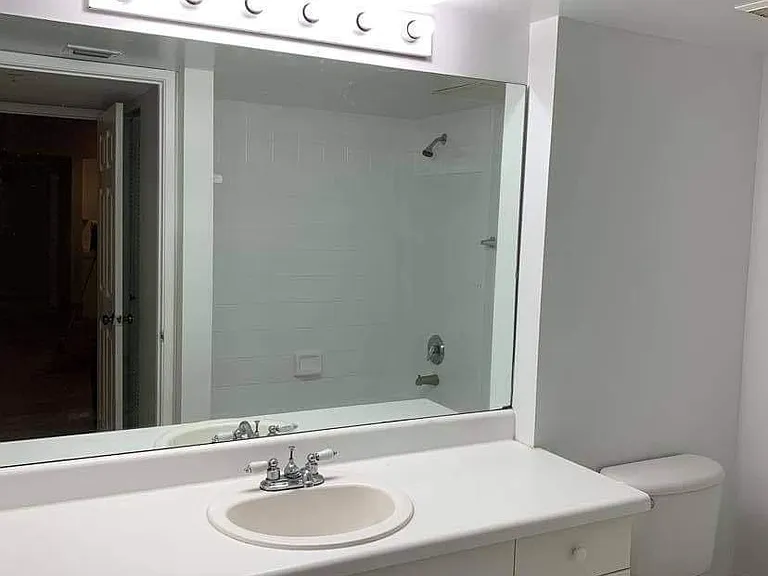 2640 S University Dr — Photo 18