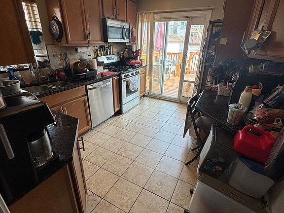 3rd image of 5125 N Monticello Ave