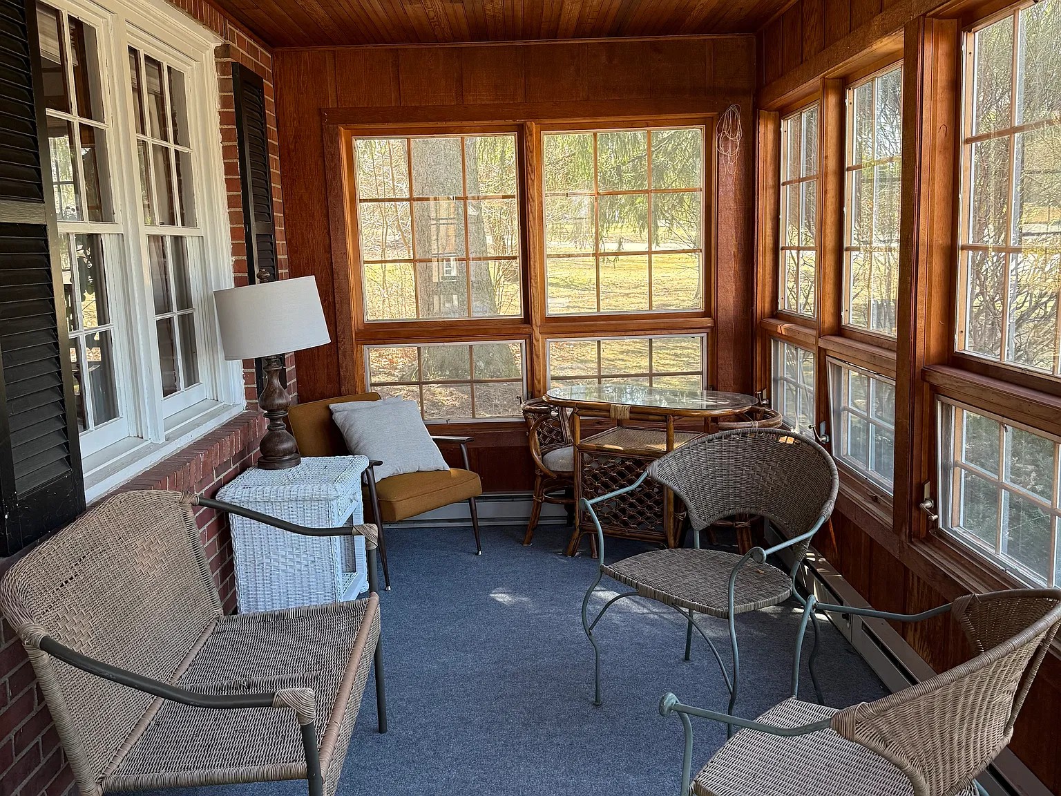 3 bed, 1.5 bath, 1542 sqft, $2,400 — Photo 3