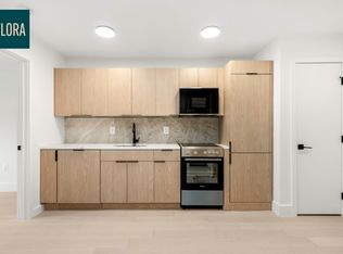 305 E 11th St APT 5D, New York, NY 10003