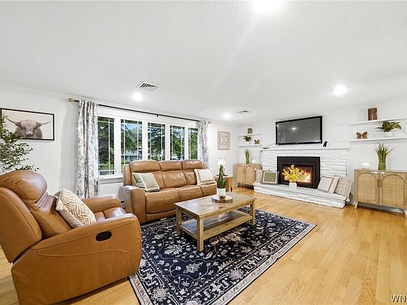 2nd image of 5239 Ledge Ln