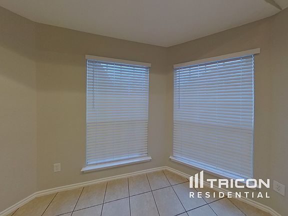 4th image of 6441 Claire Dr