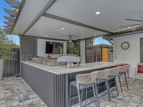 5th image of 7077 Oakmont Drive