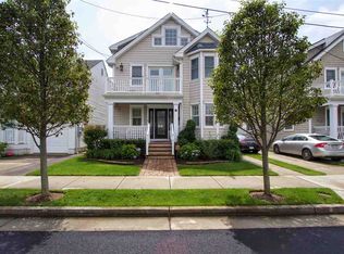 16 N Brunswick Ave, Margate City, NJ 08402