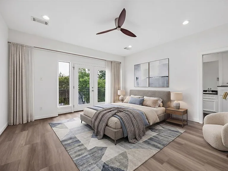 2510 Genesee St — Photo 18