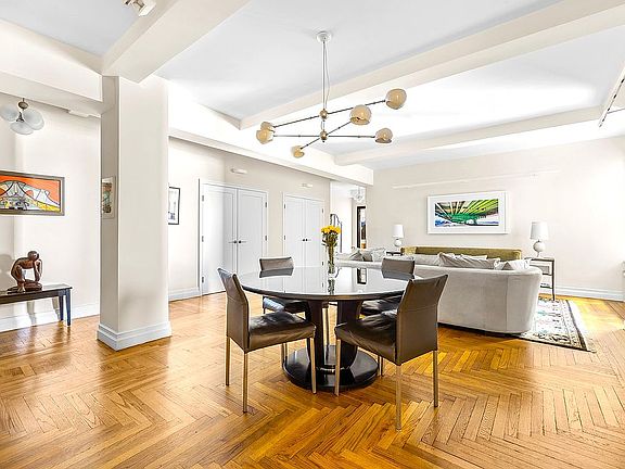 5th image of 135 Eastern Pkwy APT 10I