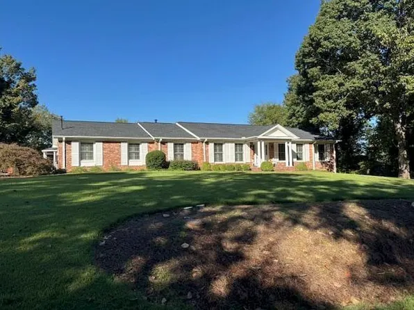 315 Monarch Pl, Rockmart, GA 30153