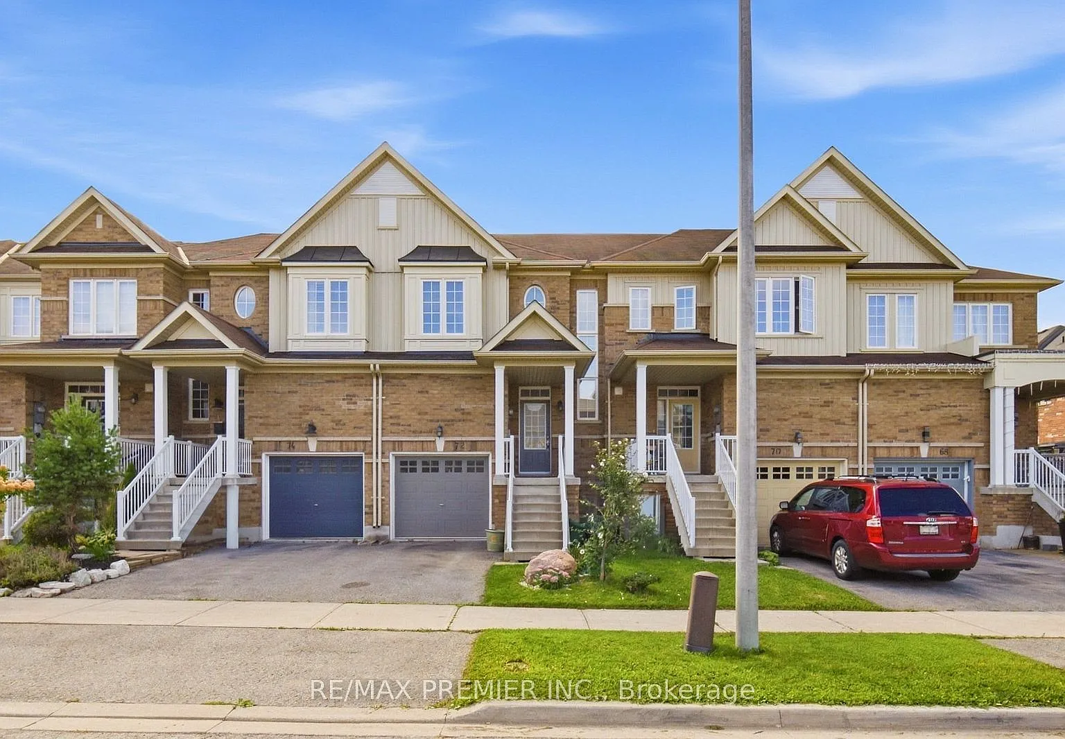 3 bed, $2,900 — Photo 1