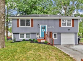 408 S Franklin St, Spring Hill, KS 66083