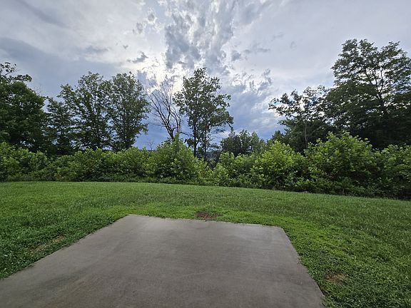 4th image of 1176 Cottonwood Dr