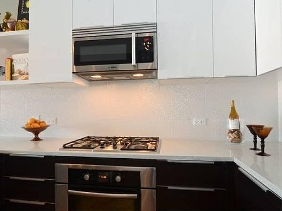 2nd image of 2410 W Bloomingdale Ave APT 3E