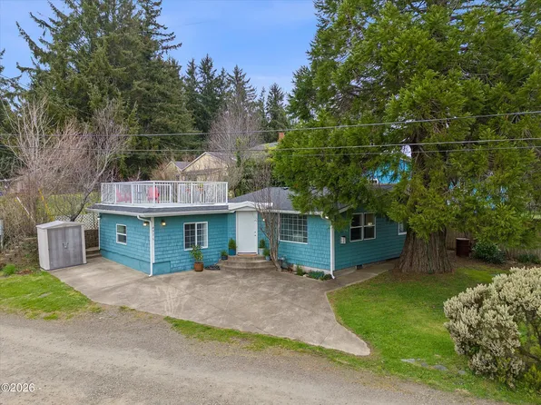 4976 NE K Ave, Neotsu, OR 97364