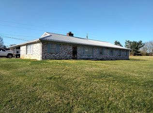 108 Robin Hood Ln, Church Hill, TN 37642