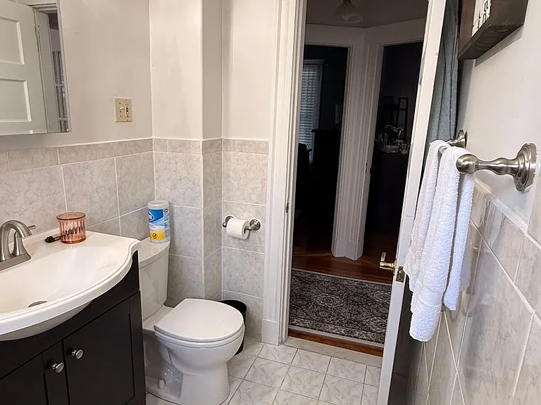 46 Langley Rd — Photo 29