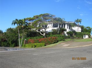 550 Puuikena Dr, Honolulu, HI 96821