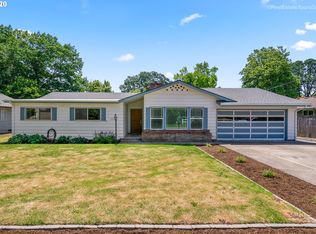 1130 NE 11th Dr, Hillsboro, OR
