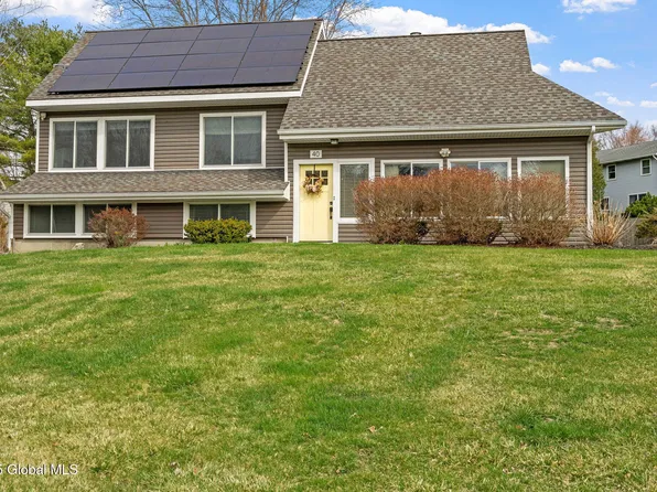 40 Meadow Lane, Albany, NY 12208