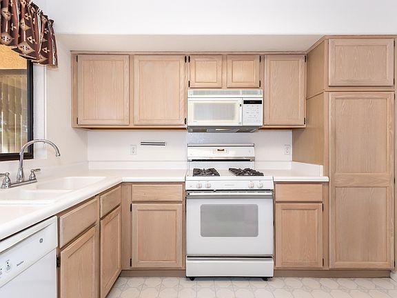 5th image of 14411 N Del Webb Blvd