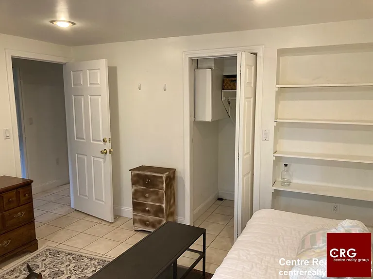 122 Westbourne Ter #1 — Photo 13