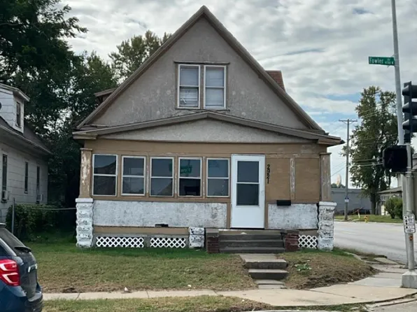 2921 Fowler Ave, Omaha, NE 68111