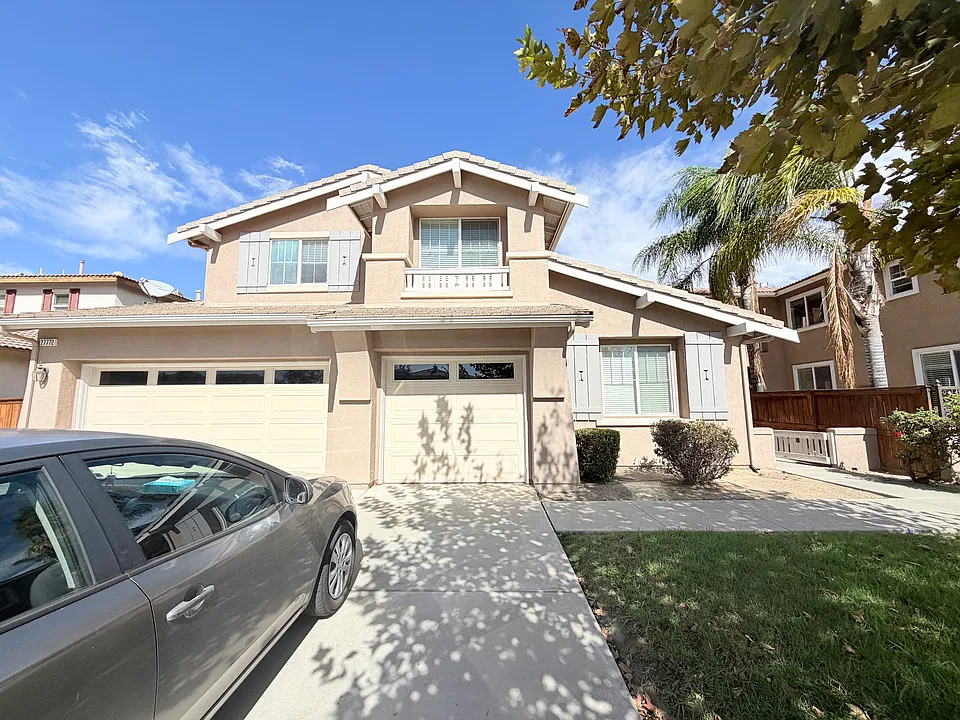 27772 Hastings Dr