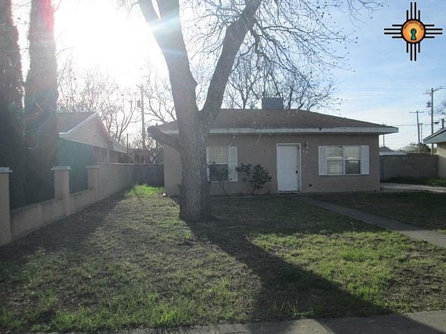 1st image of 601 Welshire St