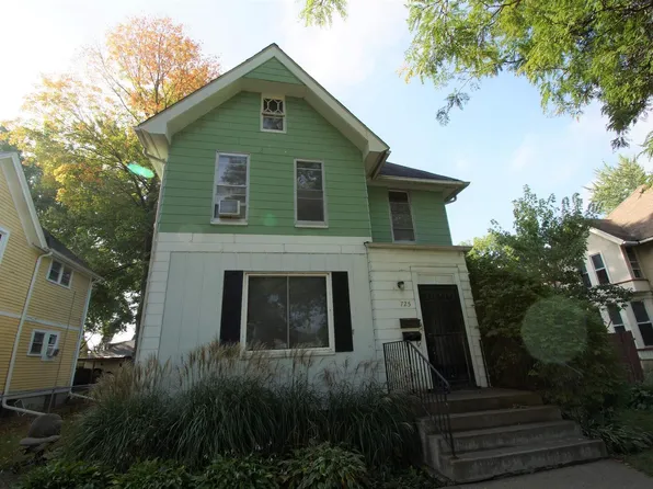 725 E 14th St, Davenport, IA 52803