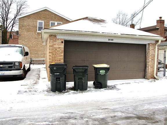 3rd image of 2805 N 75th Ave