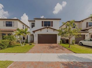 3315 W 97th Ter, Hialeah, FL 33018