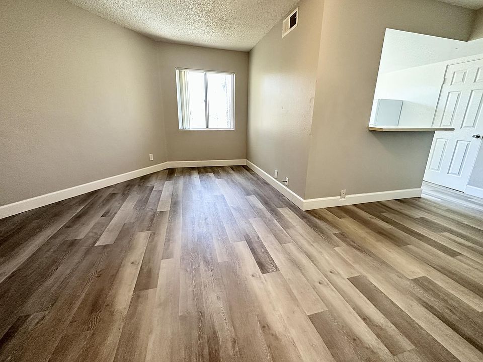 1st image of 2581 E Tahquitz Canyon Way #314
