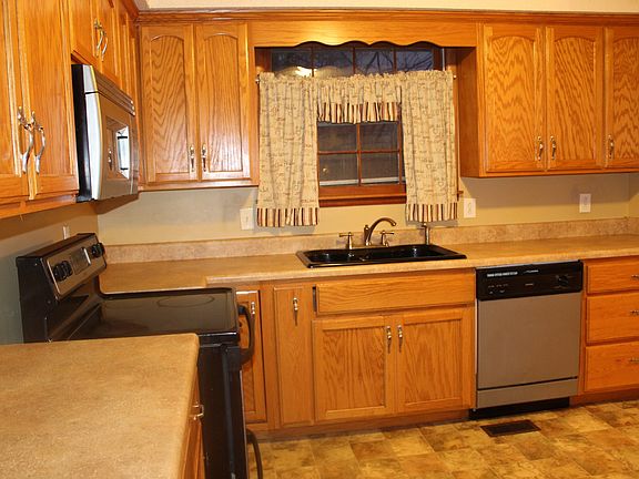 5th image of 205 Mills Dr
