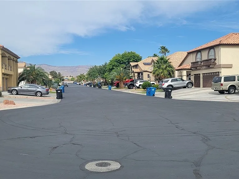 8201 Mountain Heather Ct — Photo 3