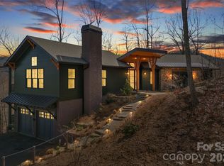 159 Settings Blvd, Black Mountain, NC 28711