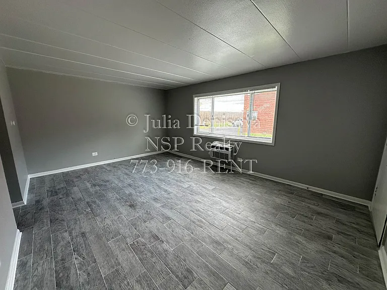 1400 Carol St #A — Photo 3
