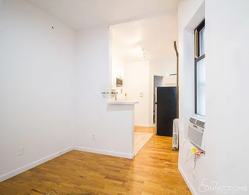 Rented by City Connections Realty | media 2