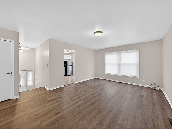 4th image of 364 Kirkwood Cir