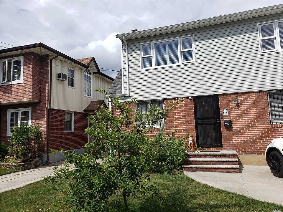 1st image of 76-43 270th St #2