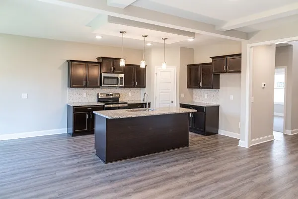 2402 Bucklin Dr — Photo 4