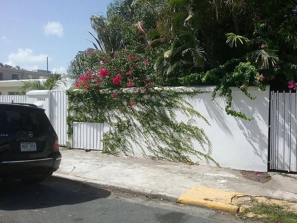 2066 Calle Cacique