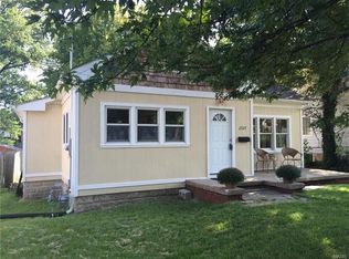 2727 Grandview Ave, Alton, IL 62002