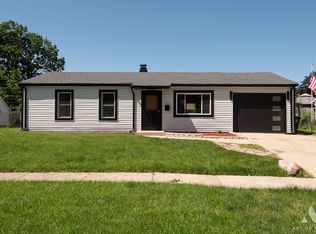 916 Mulberry Ln, Streamwood, IL 60107